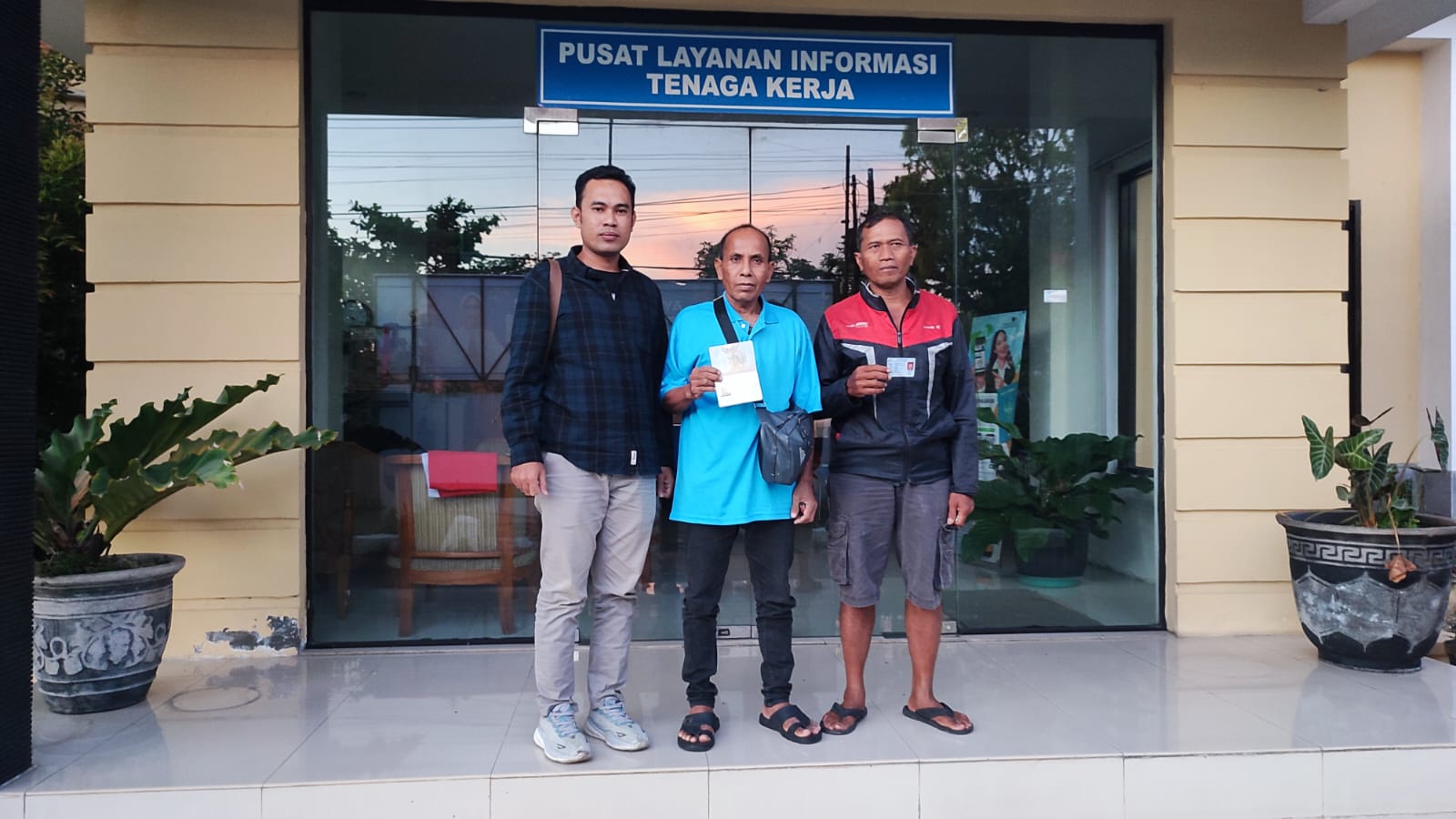 PEMULANGAN JENAZAH PMI